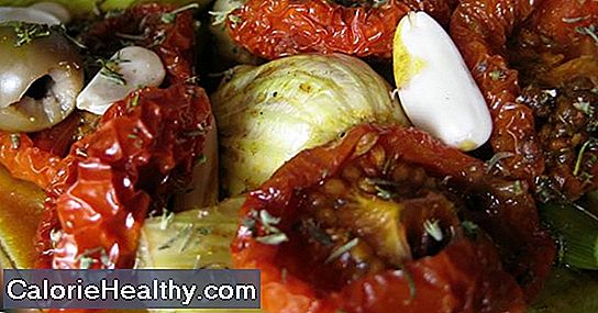 Verduras de hinojo con tomates